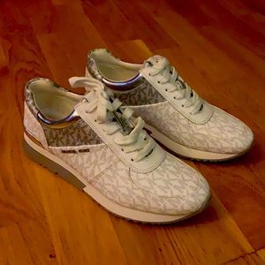 Size 6.5 women’s Michael Kors sneakers